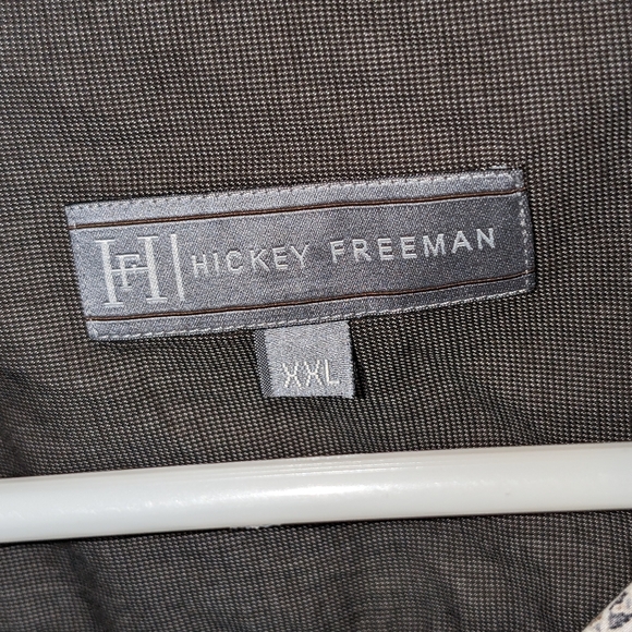 Men's Hickey Freeman paisley shirt - Picture 2 of 3